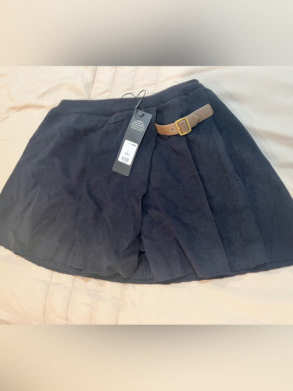 Women's Black Pleated Knit Skort with Brown Belt